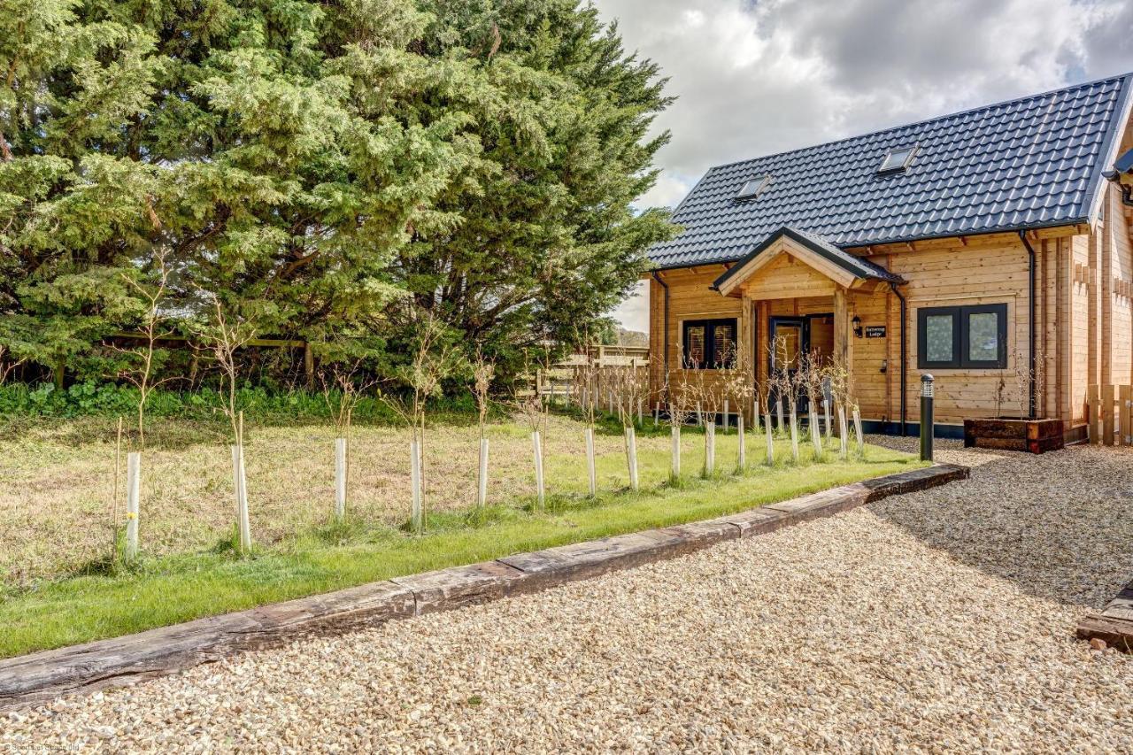 Benson Buttercup Lodge מראה חיצוני תמונה